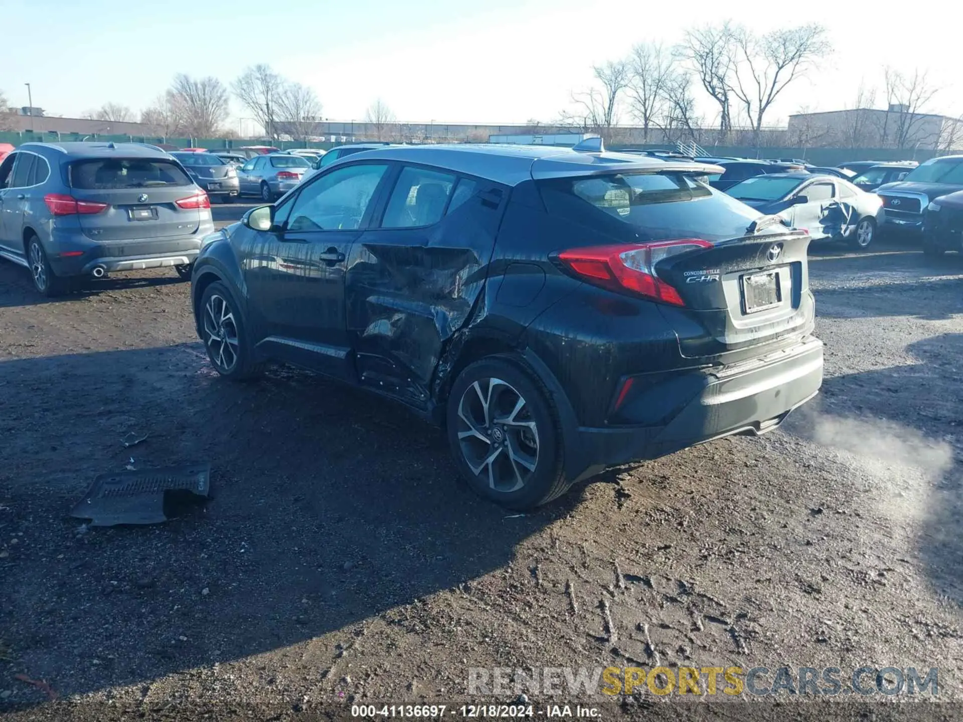 3 fotografías del automóvil dañado NMTKHMBX9LR107325 TOYOTA C-HR 2020