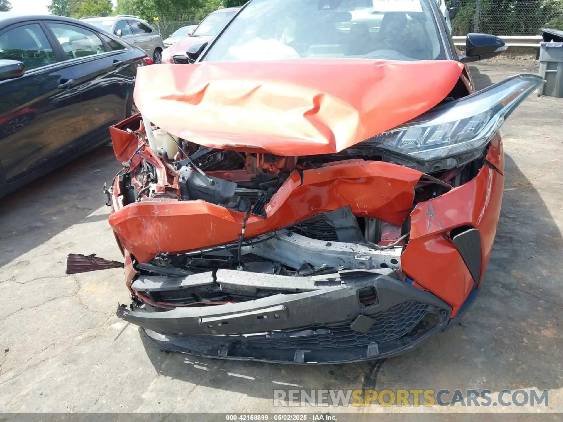 6 fotografías del automóvil dañado NMTKHMBX9LR107762 TOYOTA C-HR 2020