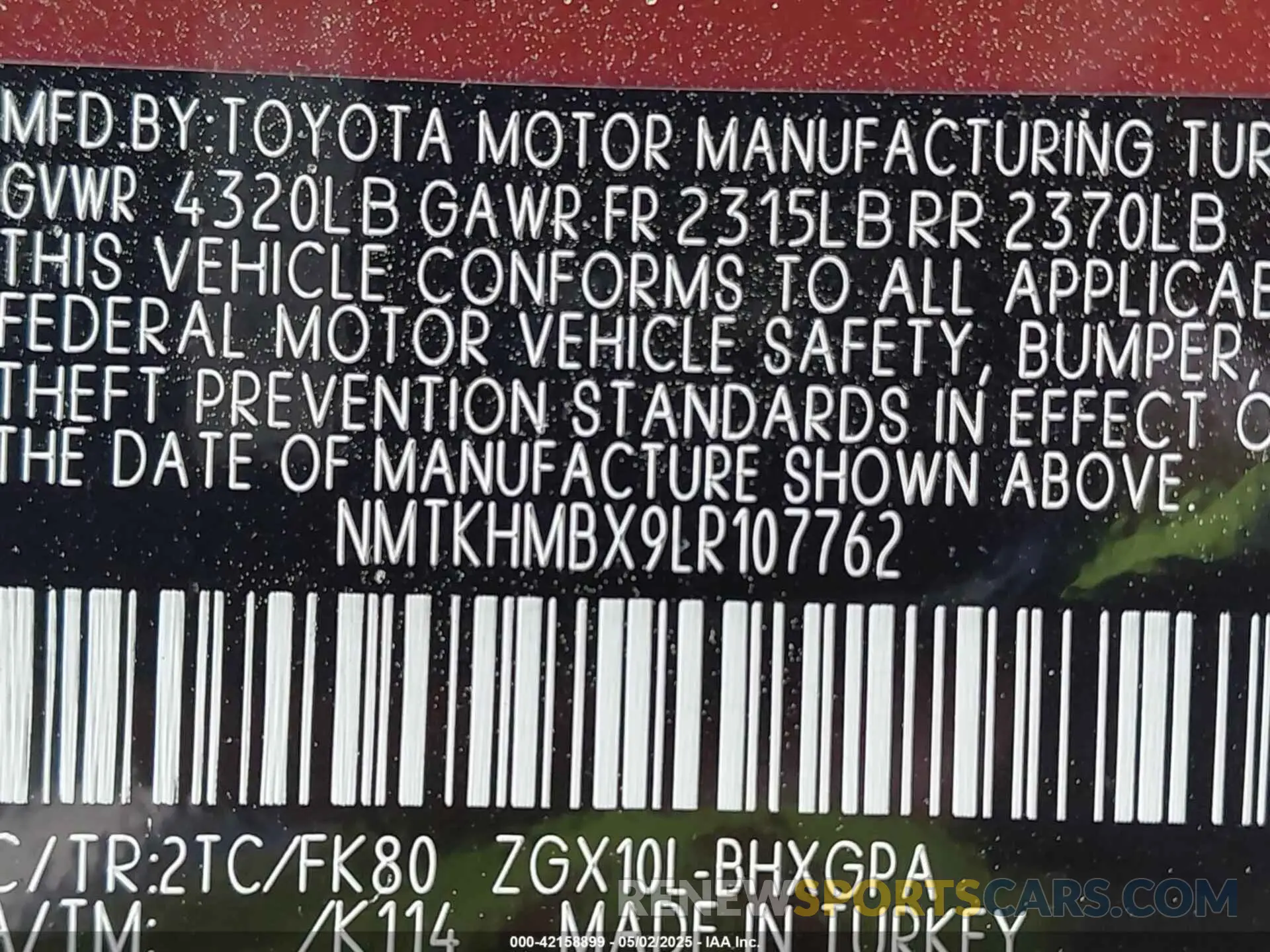 9 fotografías del automóvil dañado NMTKHMBX9LR107762 TOYOTA C-HR 2020