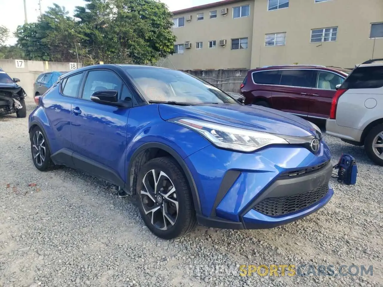 1 fotografías del automóvil dañado NMTKHMBXXLR104496 TOYOTA C-HR 2020