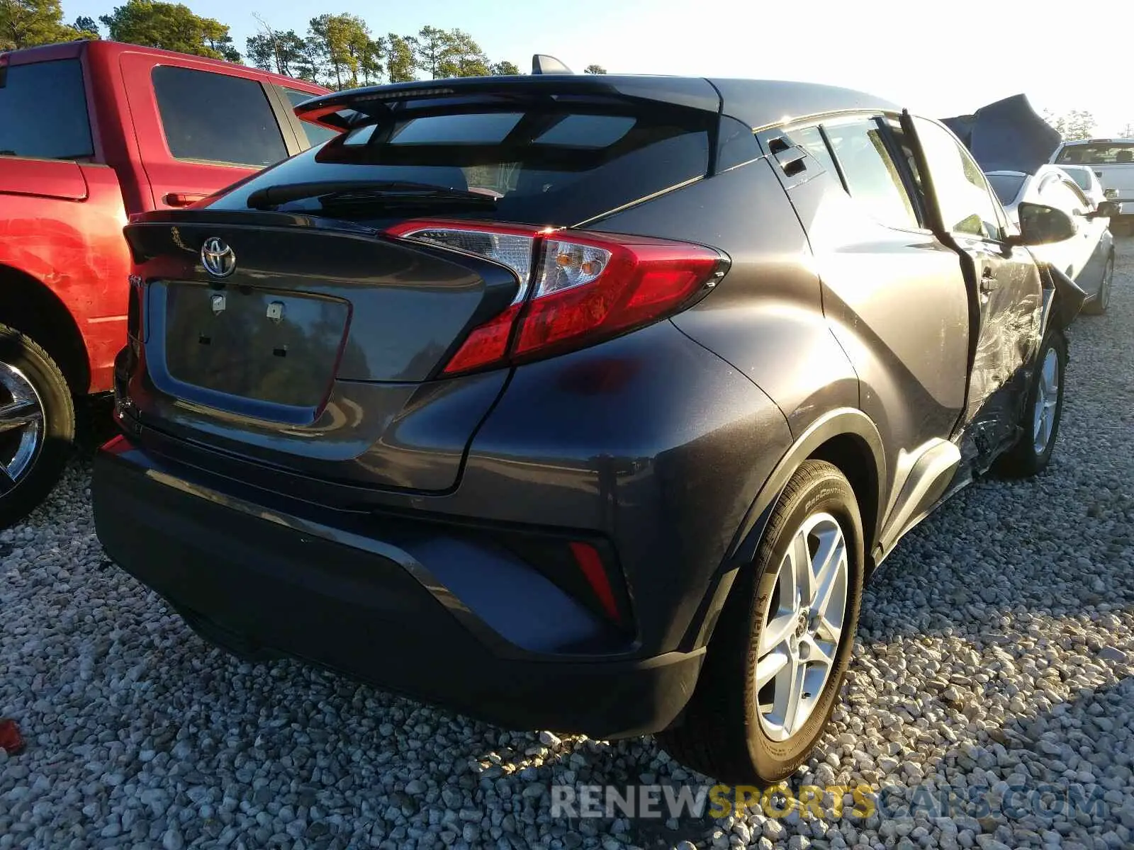 4 fotografías del automóvil dañado JTNKHMBX0M1096470 TOYOTA C-HR 2021