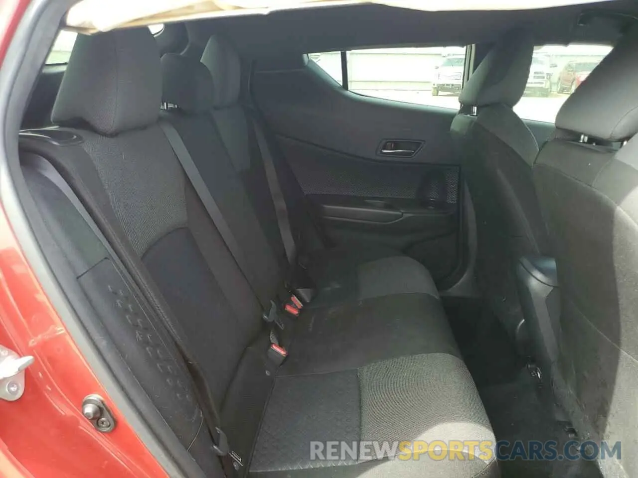 11 fotografías del automóvil dañado JTNKHMBX1M1099412 TOYOTA C-HR 2021