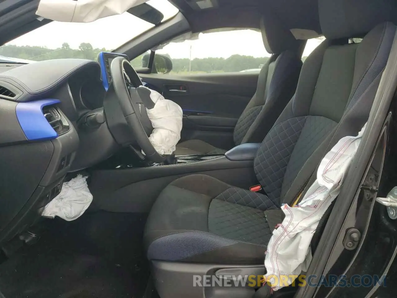 7 fotografías del automóvil dañado JTNKHMBX1M1107718 TOYOTA C-HR 2021