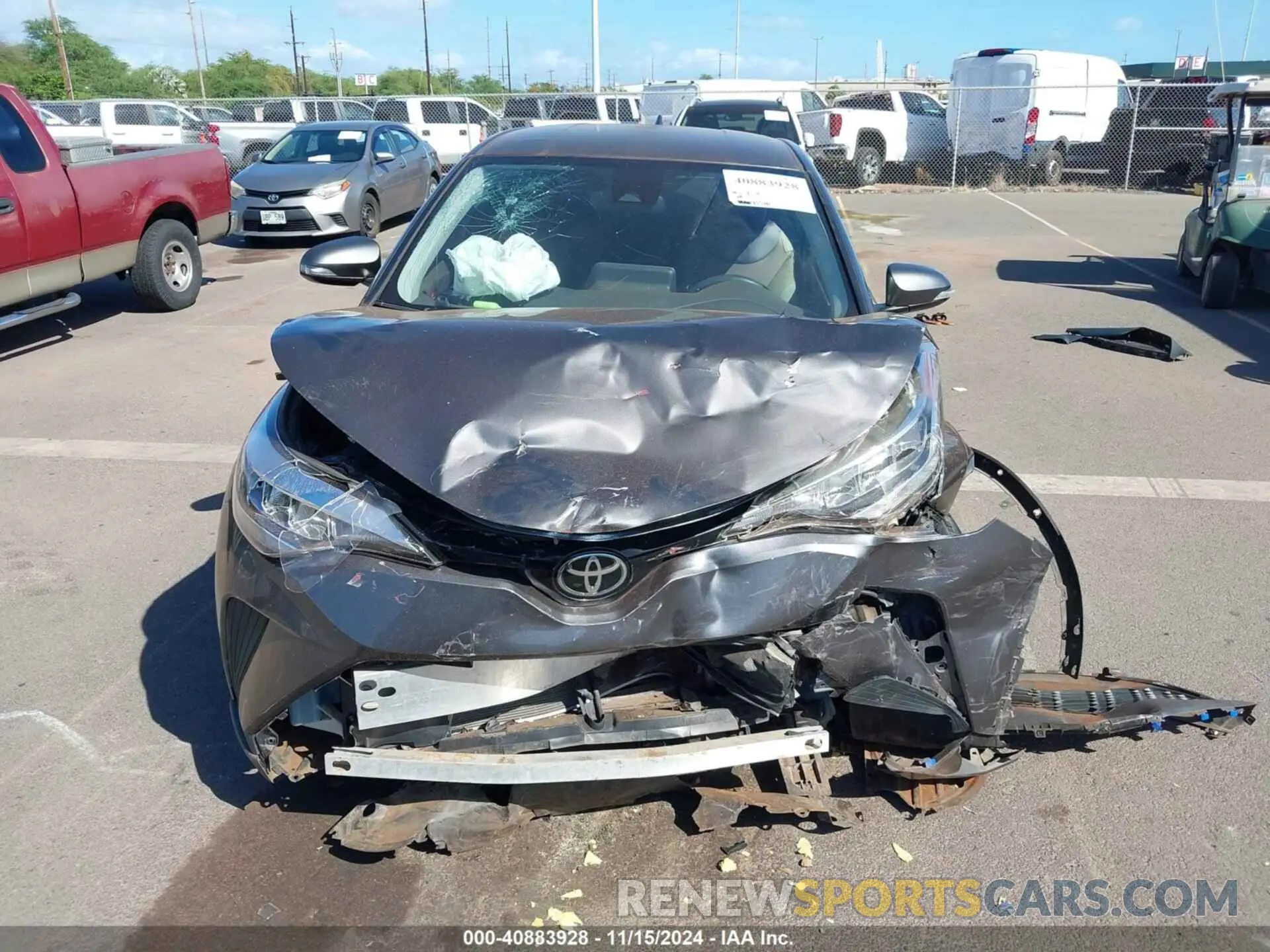 13 fotografías del automóvil dañado JTNKHMBX2M1097622 TOYOTA C-HR 2021