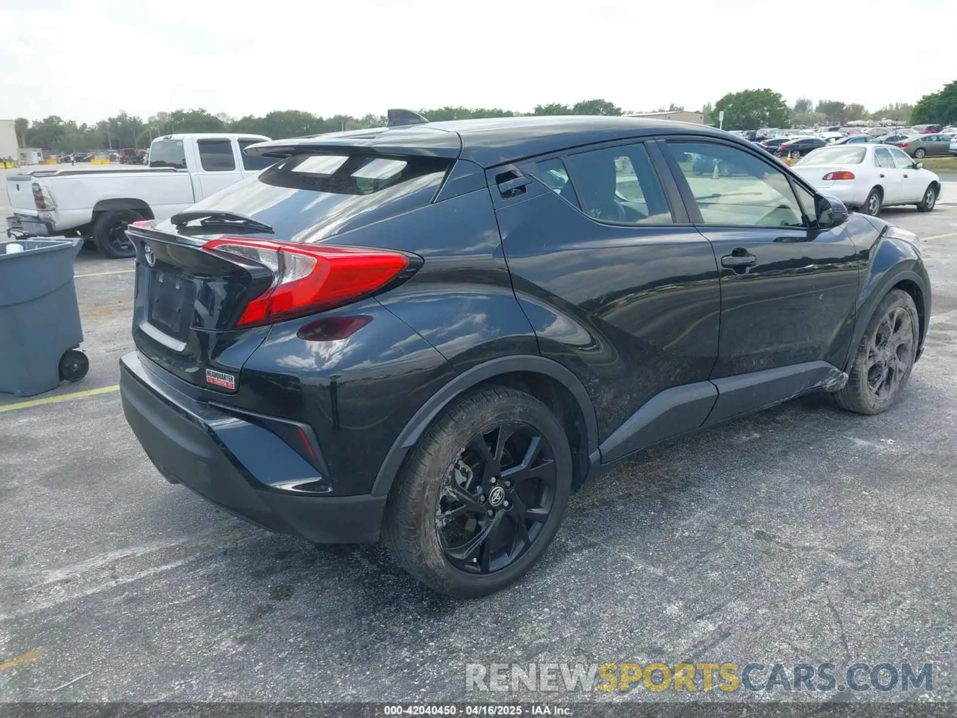 4 fotografías del automóvil dañado JTNKHMBX2M1101054 TOYOTA C-HR 2021