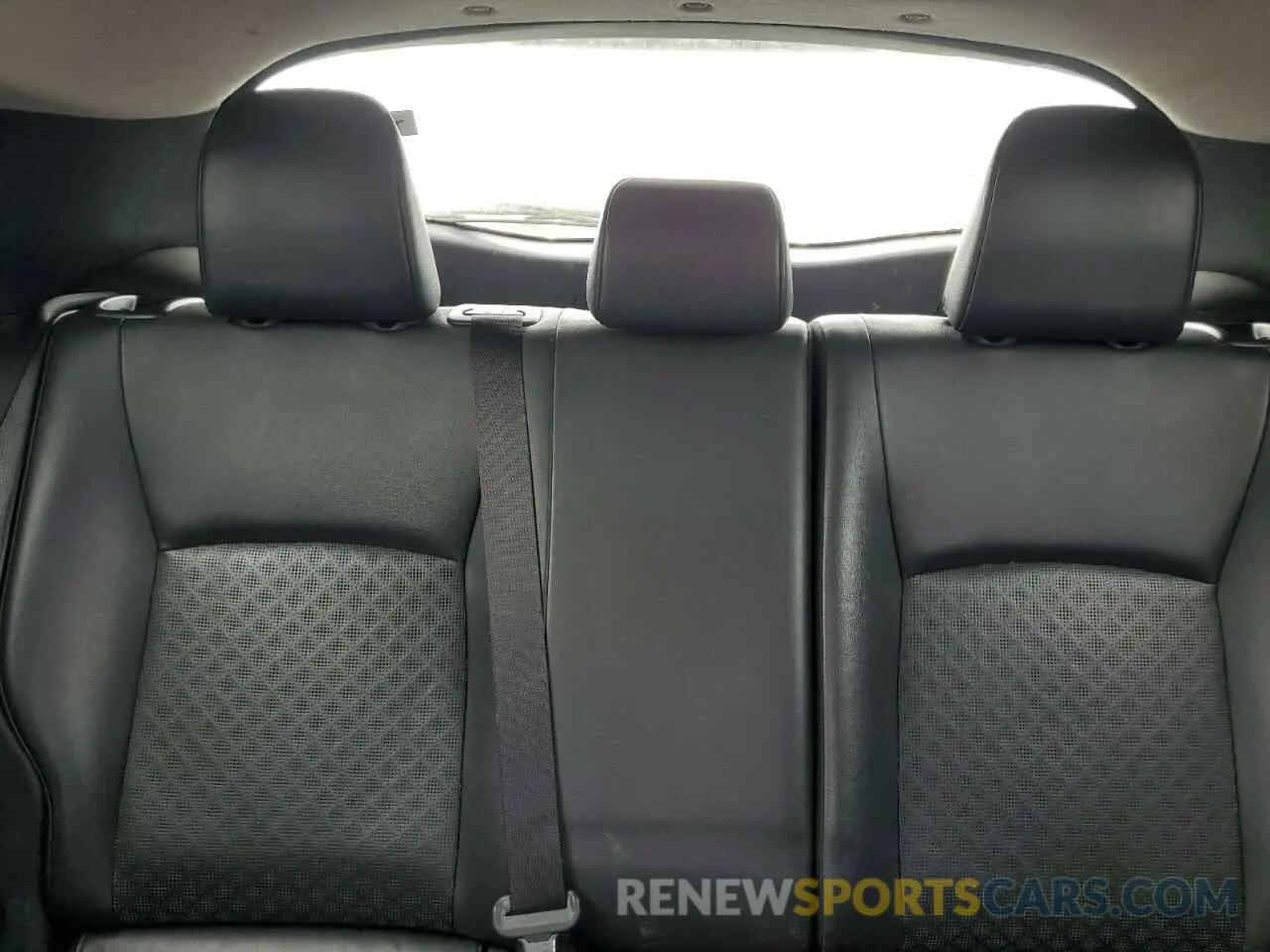 10 fotografías del automóvil dañado JTNKHMBX2M1104830 TOYOTA C-HR 2021