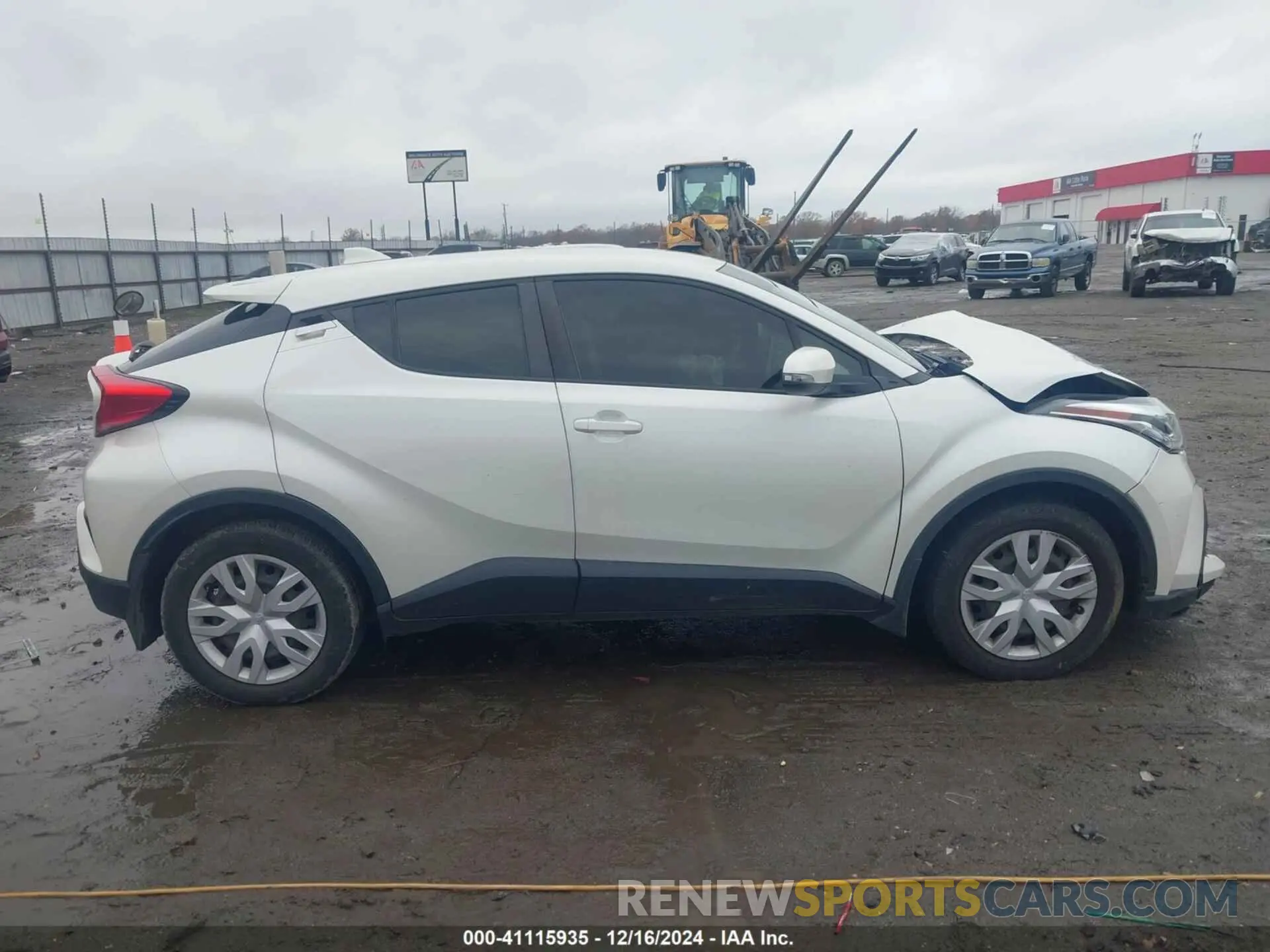 14 fotografías del automóvil dañado JTNKHMBX2M1110644 TOYOTA C-HR 2021