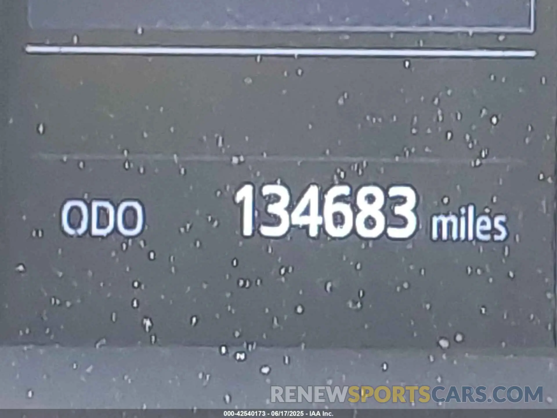 15 fotografías del automóvil dañado JTNKHMBX4M1102948 TOYOTA C-HR 2021