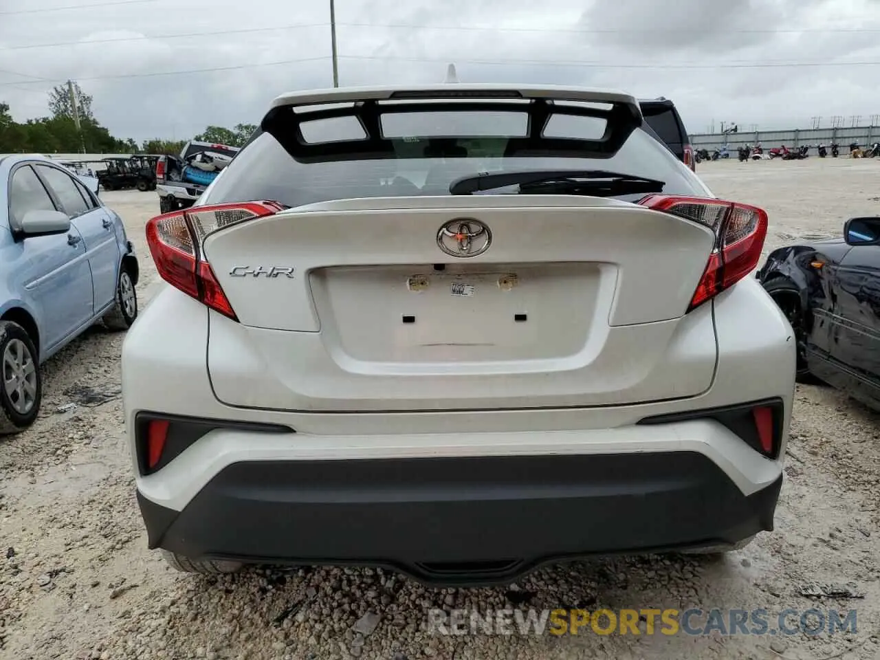 6 fotografías del automóvil dañado JTNKHMBX4M1105879 TOYOTA C-HR 2021