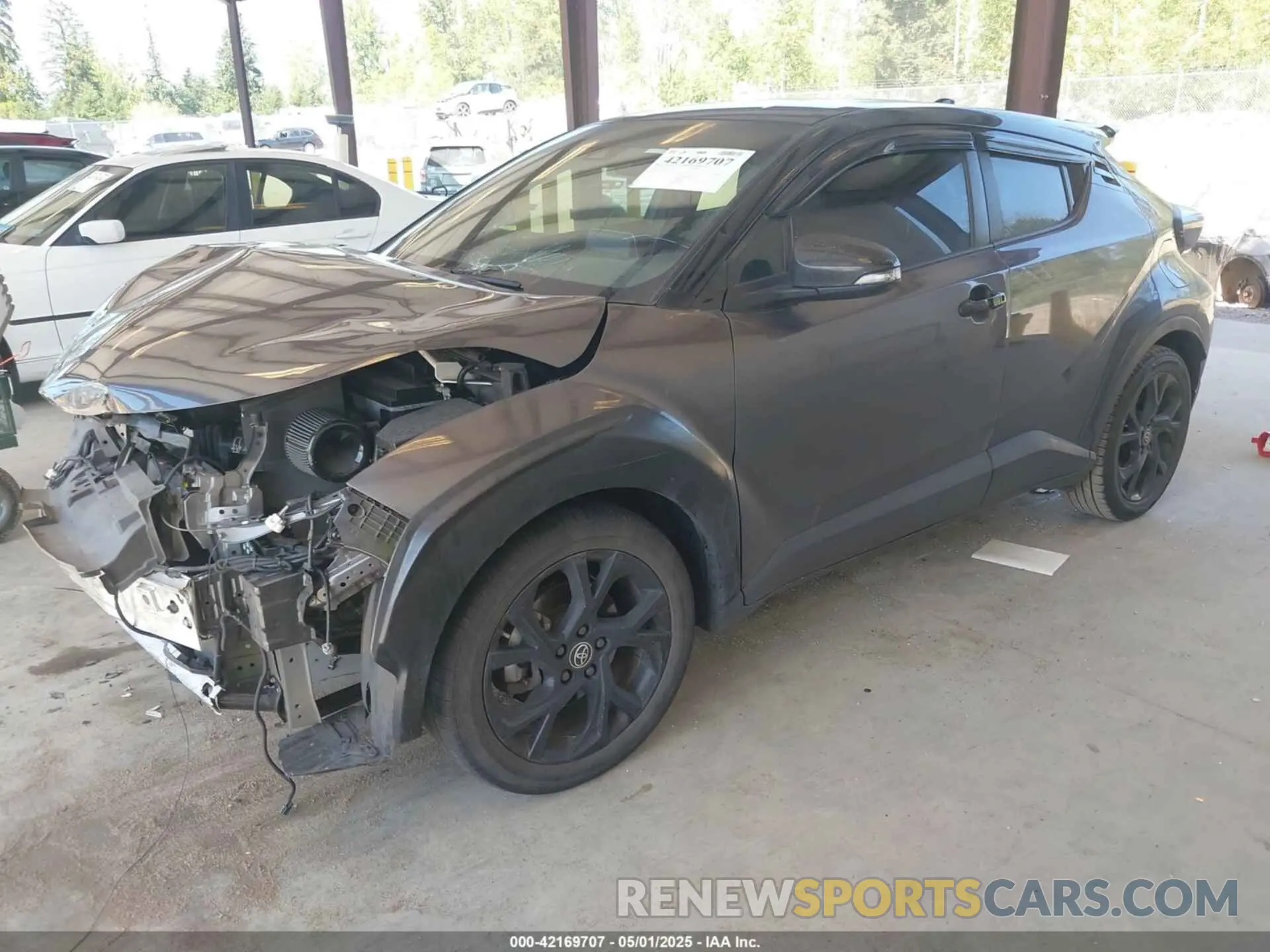 2 fotografías del automóvil dañado JTNKHMBX5M1129253 TOYOTA C-HR 2021
