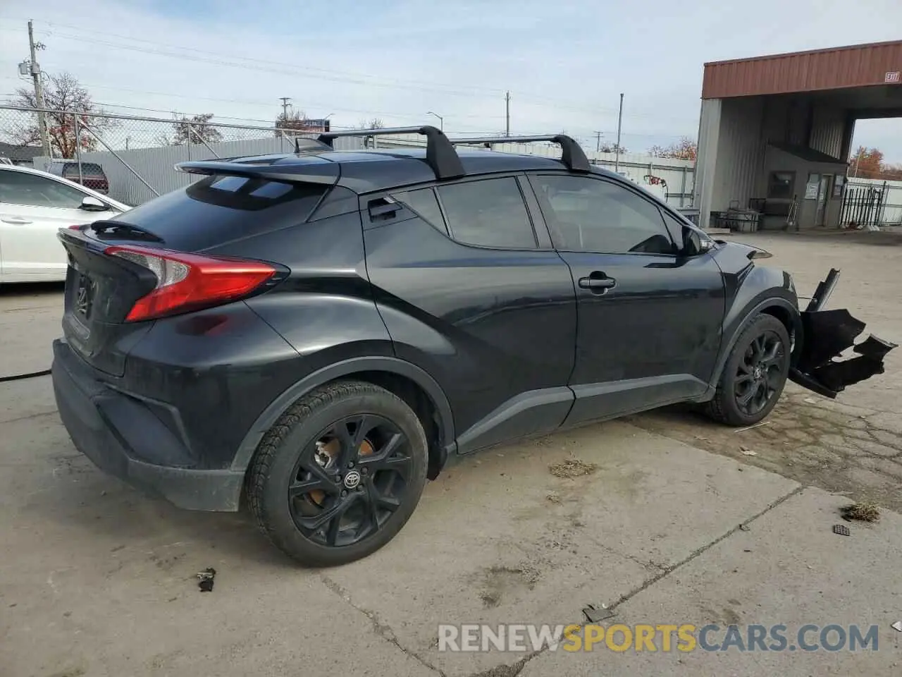 3 fotografías del automóvil dañado JTNKHMBX6M1099910 TOYOTA C-HR 2021