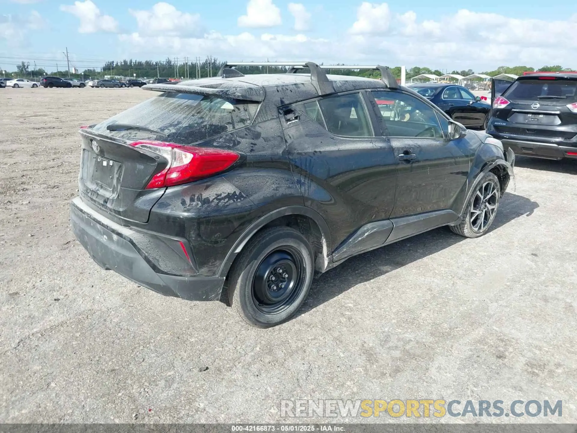 4 fotografías del automóvil dañado JTNKHMBX6M1110579 TOYOTA C-HR 2021