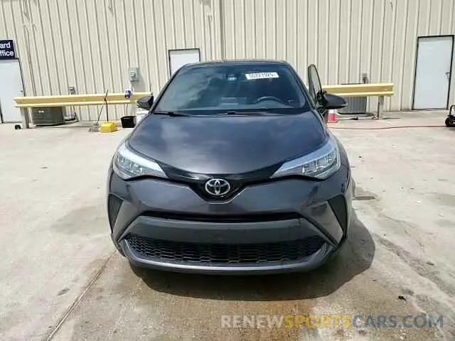 14 fotografías del automóvil dañado JTNKHMBX6M1118875 TOYOTA C-HR 2021