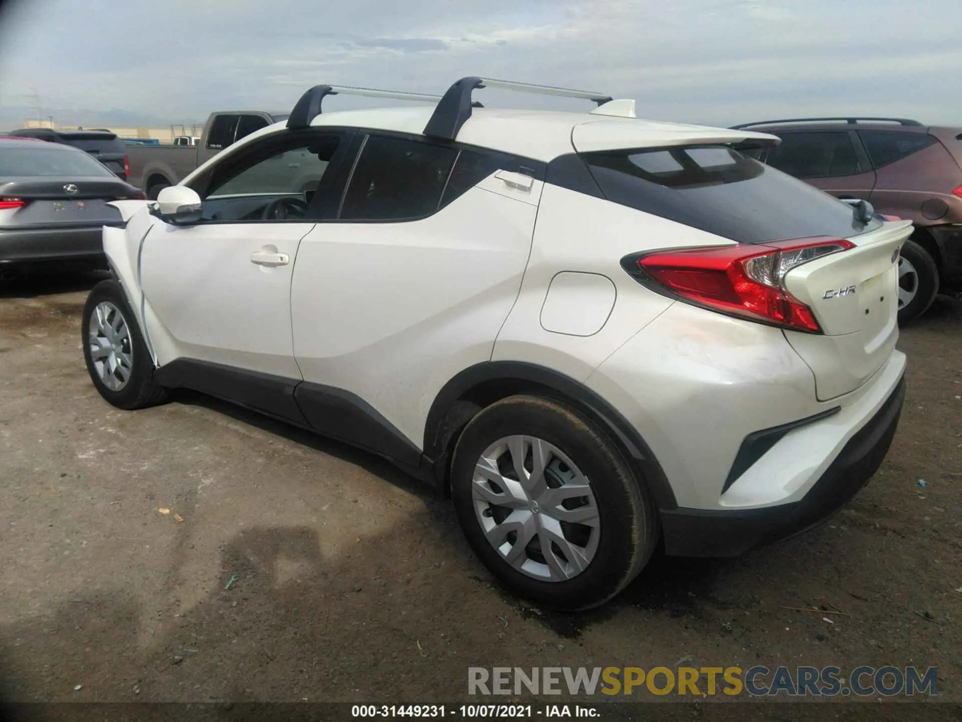 3 fotografías del automóvil dañado JTNKHMBX6M1120335 TOYOTA C-HR 2021