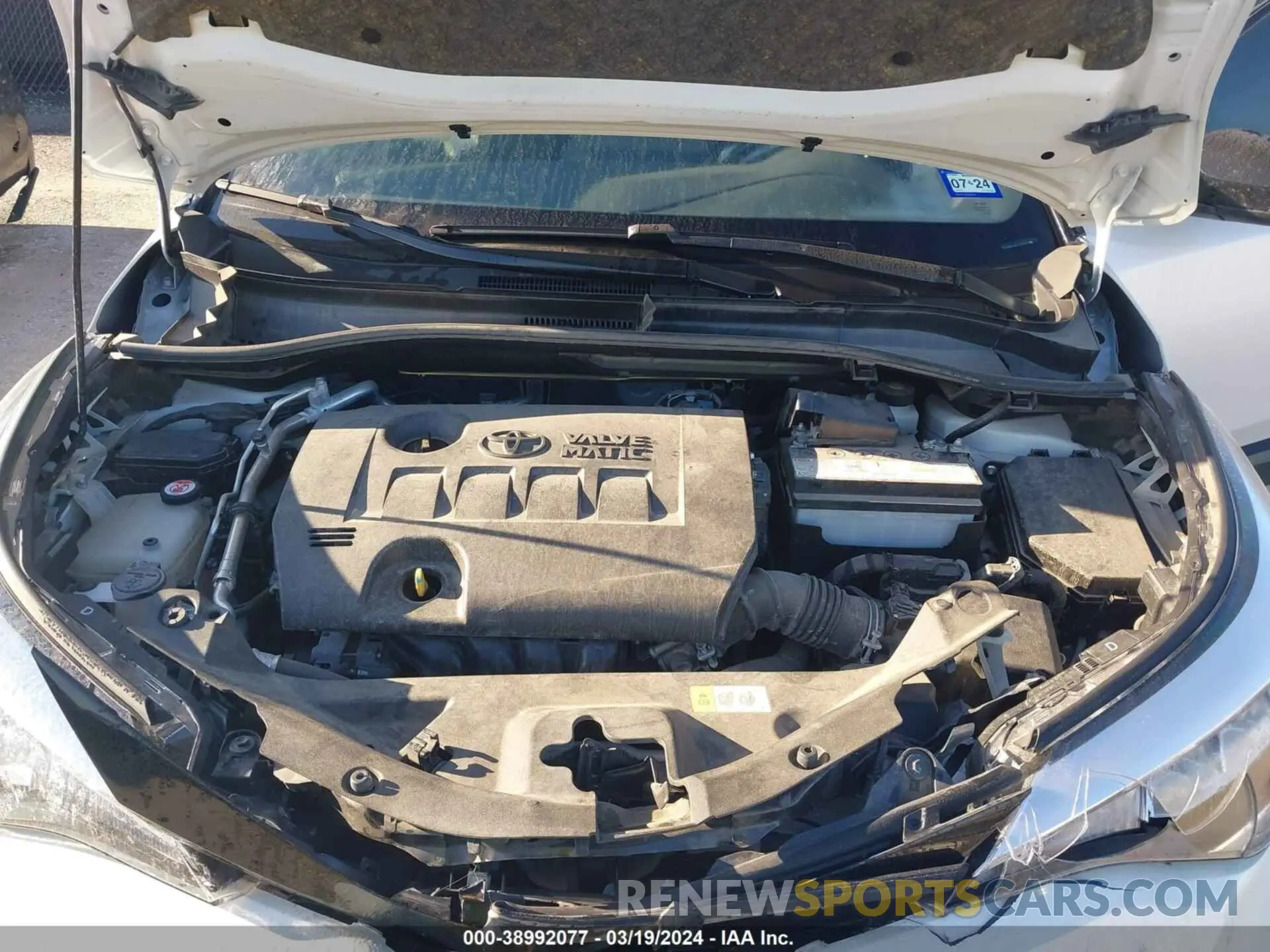 10 fotografías del automóvil dañado JTNKHMBX6M1122392 TOYOTA C-HR 2021