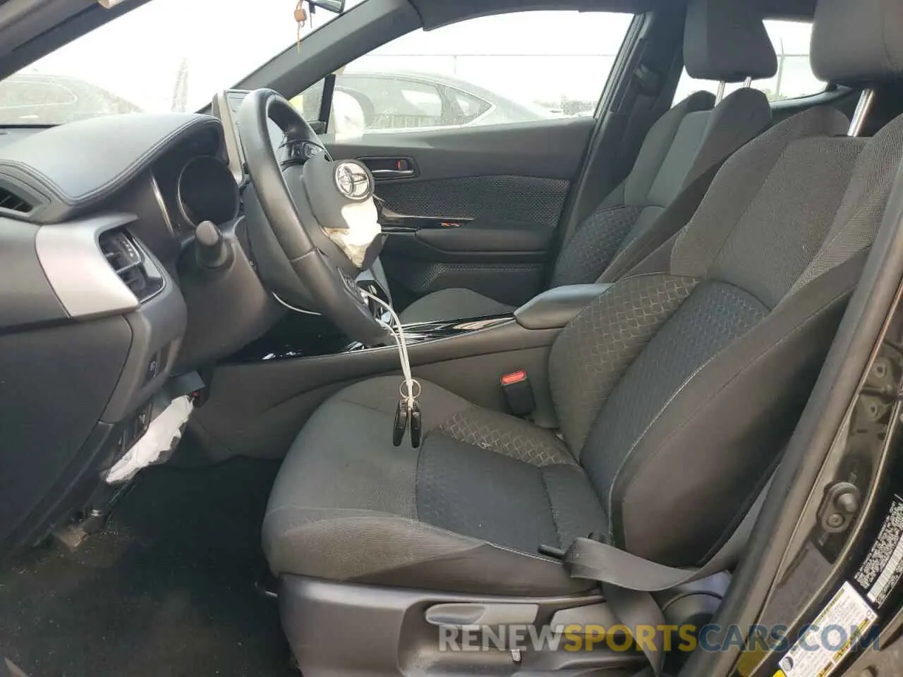 7 fotografías del automóvil dañado JTNKHMBX7M1113197 TOYOTA C-HR 2021