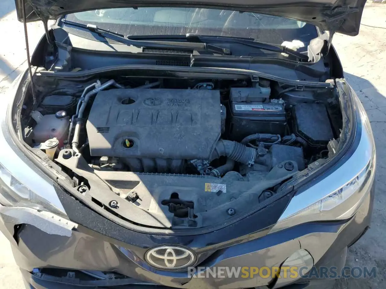 11 fotografías del automóvil dañado JTNKHMBX8M1096944 TOYOTA C-HR 2021