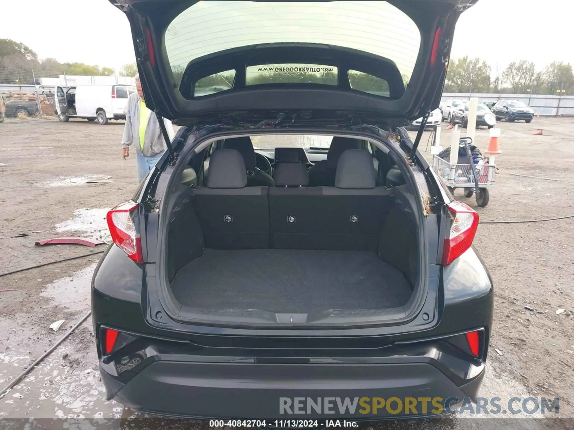 8 fotografías del automóvil dañado JTNKHMBX8M1110857 TOYOTA C-HR 2021