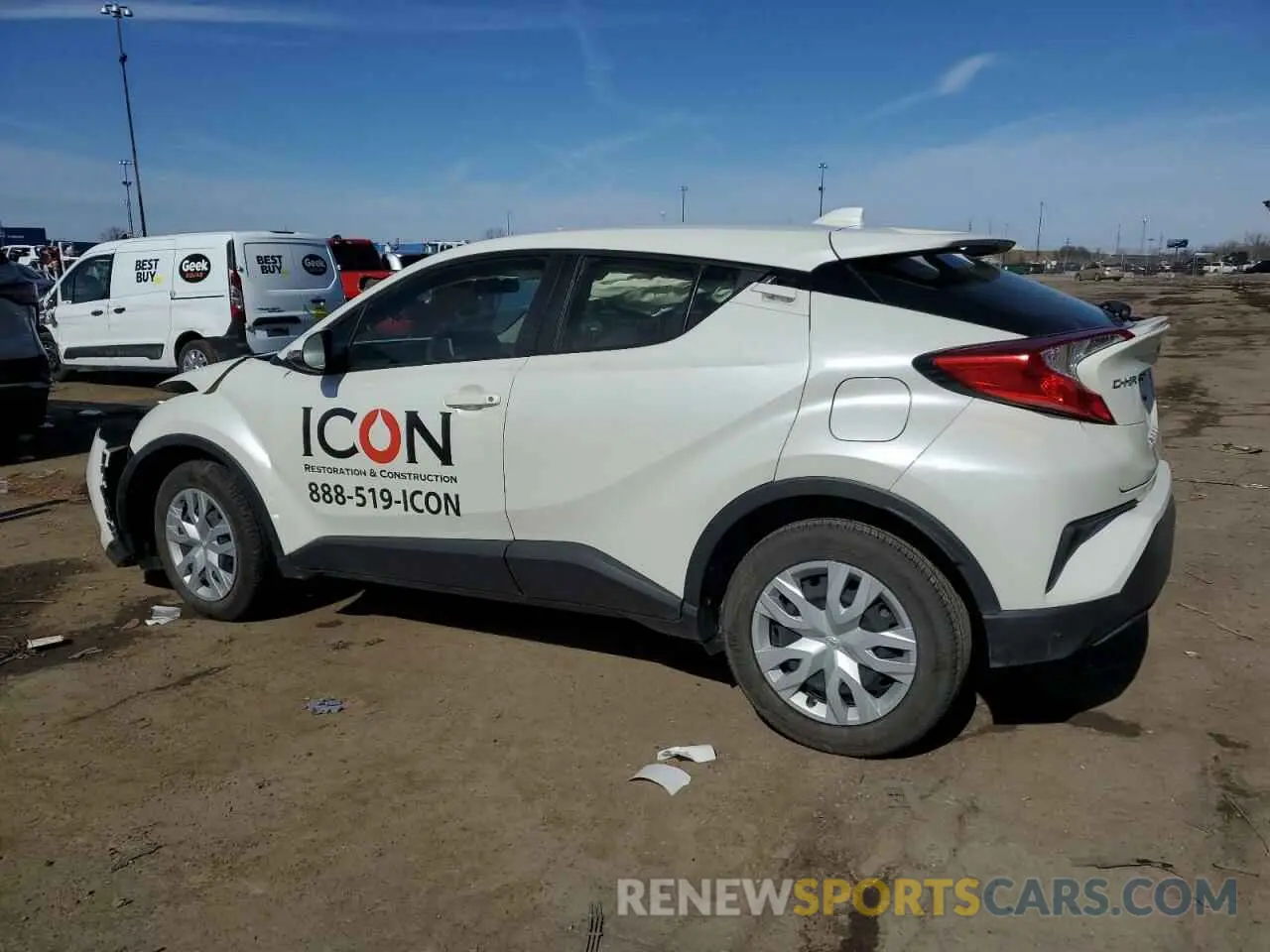 2 fotografías del automóvil dañado JTNKHMBX8M1116108 TOYOTA C-HR 2021