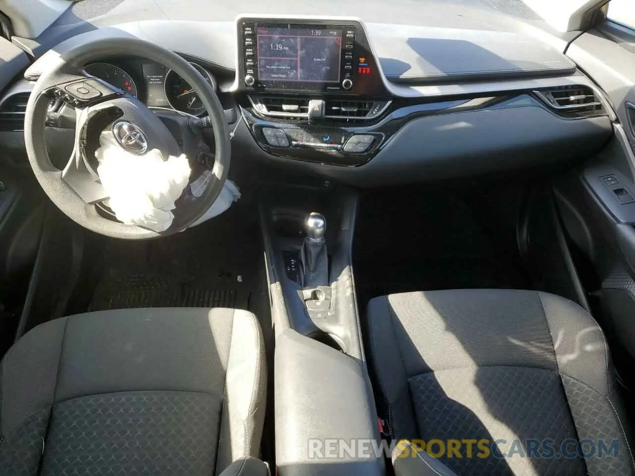8 fotografías del automóvil dañado JTNKHMBX8M1116108 TOYOTA C-HR 2021