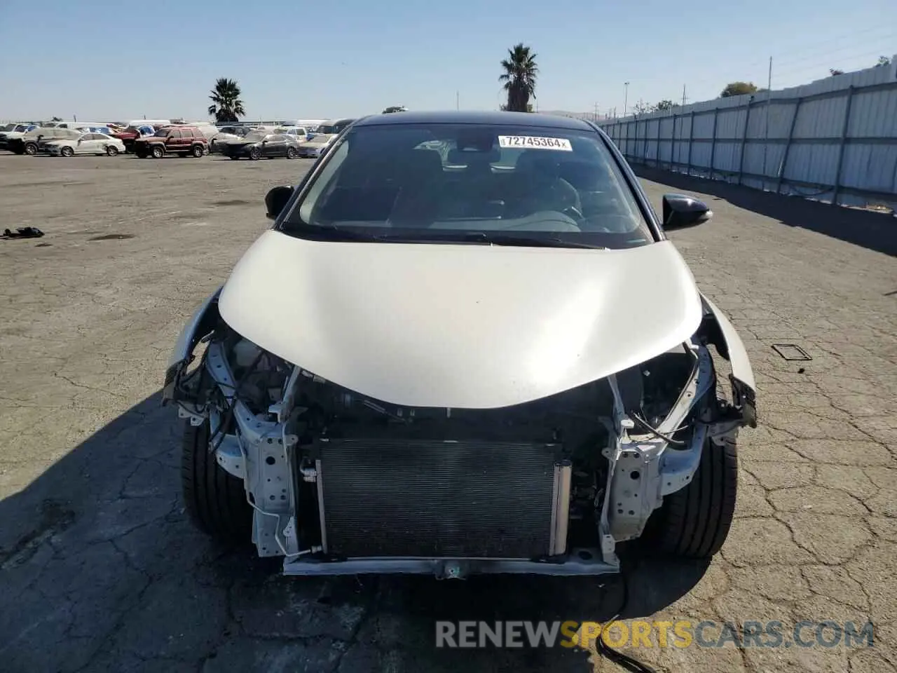 5 fotografías del automóvil dañado JTNKHMBX9M1104629 TOYOTA C-HR 2021