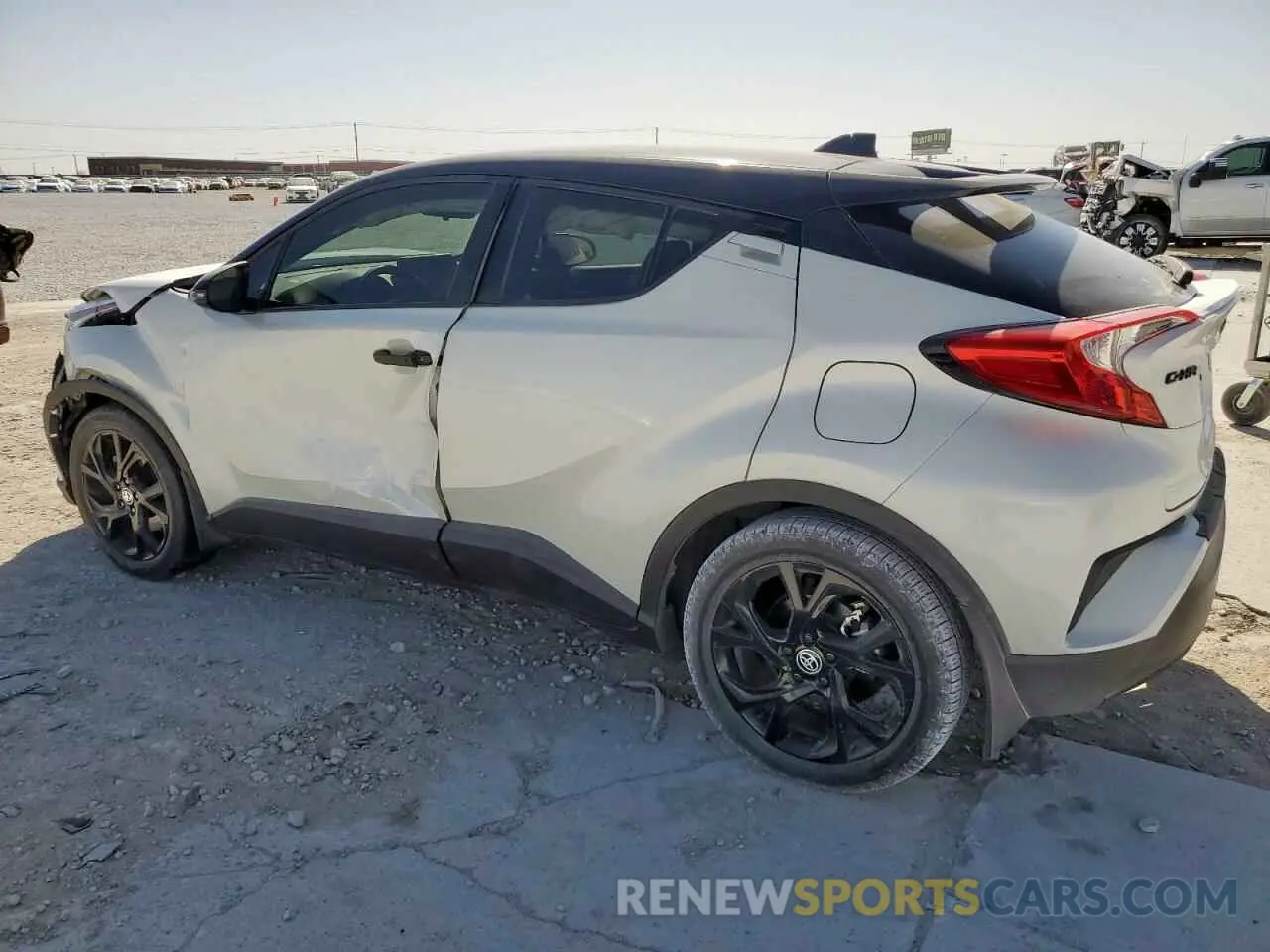 2 fotografías del automóvil dañado JTNKHMBX9M1125433 TOYOTA C-HR 2021