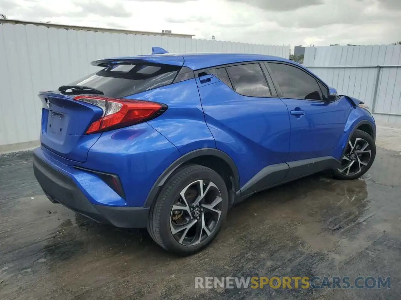3 fotografías del automóvil dañado NMTKHMBX0MR120904 TOYOTA C-HR 2021