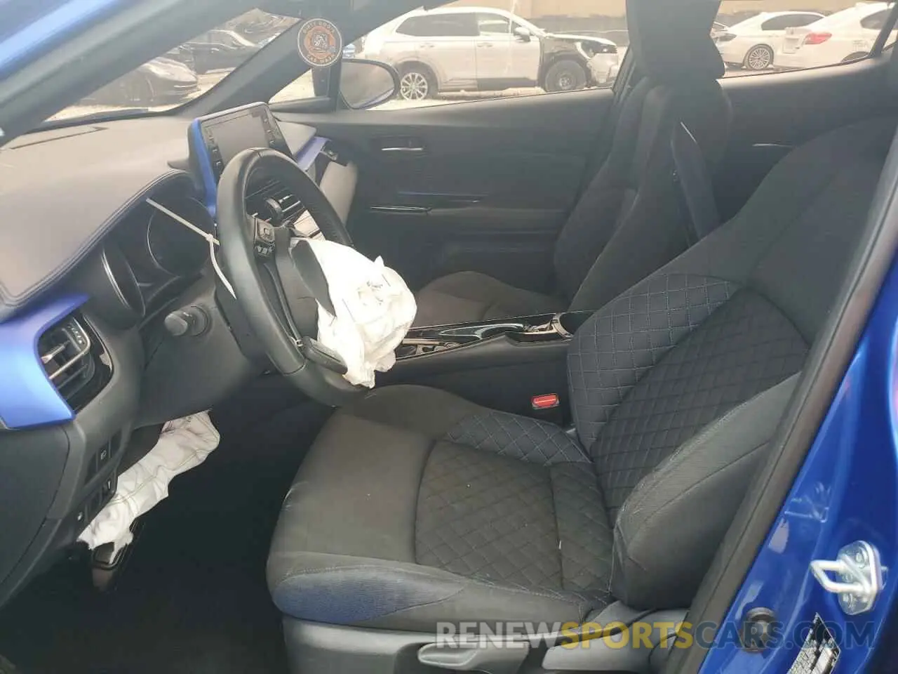 7 fotografías del automóvil dañado NMTKHMBX0MR120904 TOYOTA C-HR 2021