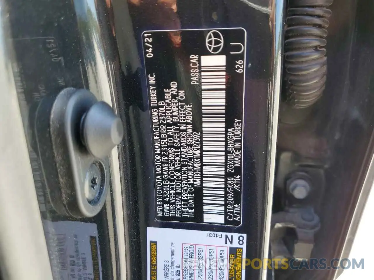 13 fotografías del automóvil dañado NMTKHMBX1MR127392 TOYOTA C-HR 2021