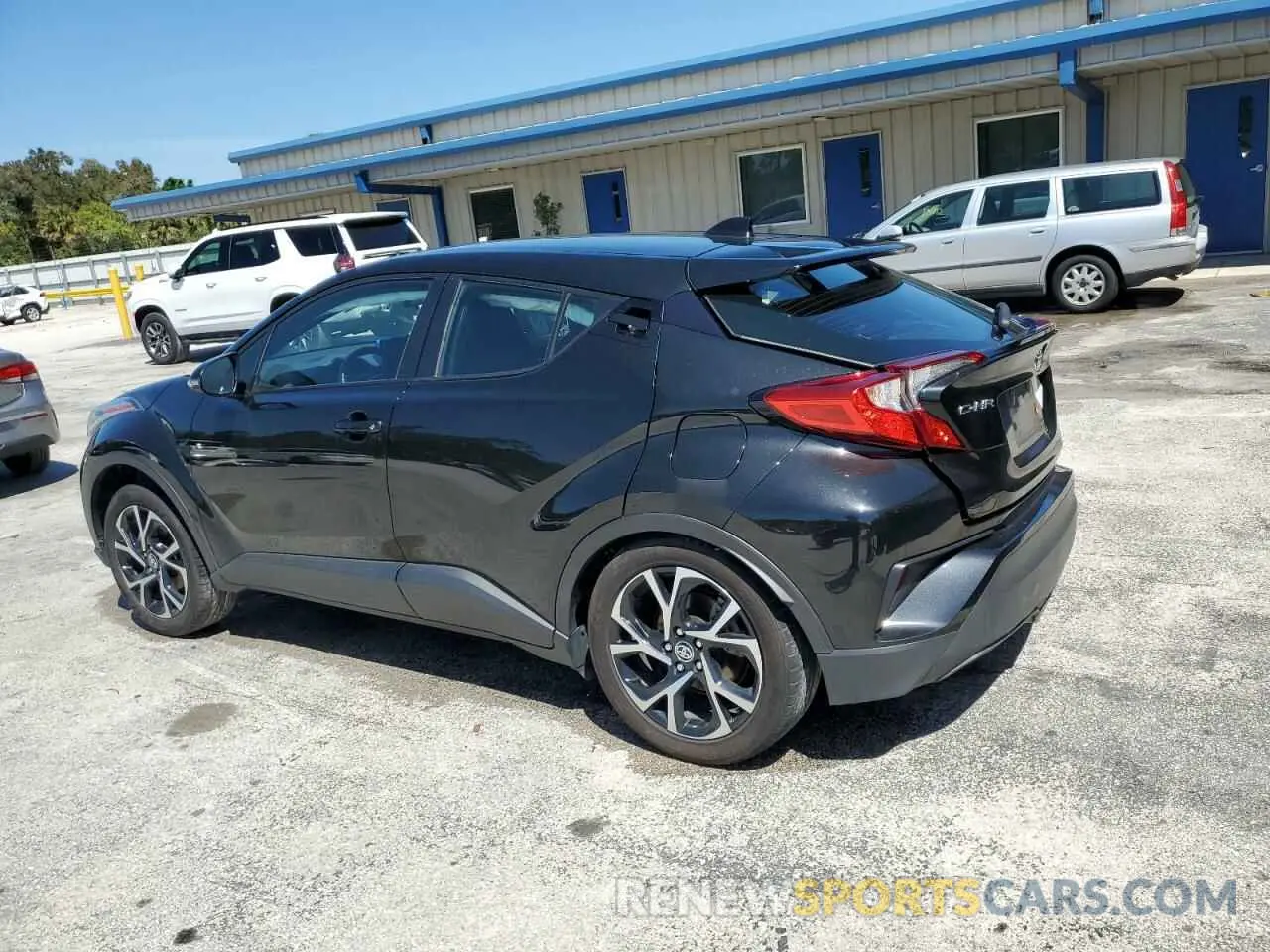 2 fotografías del automóvil dañado NMTKHMBX1MR127392 TOYOTA C-HR 2021
