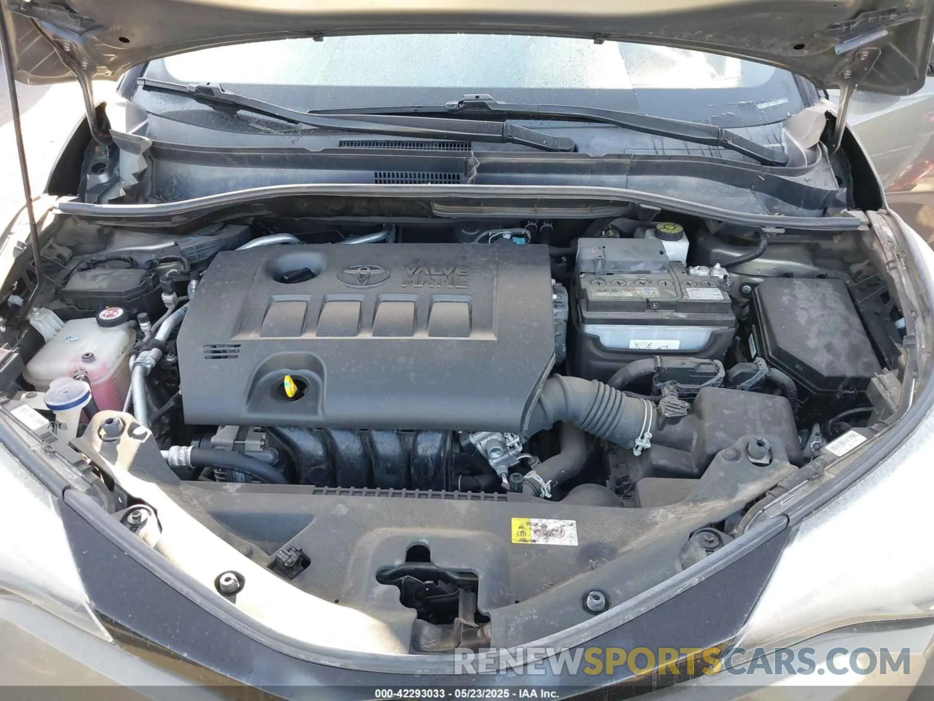 10 fotografías del automóvil dañado NMTKHMBX1MR133810 TOYOTA C-HR 2021