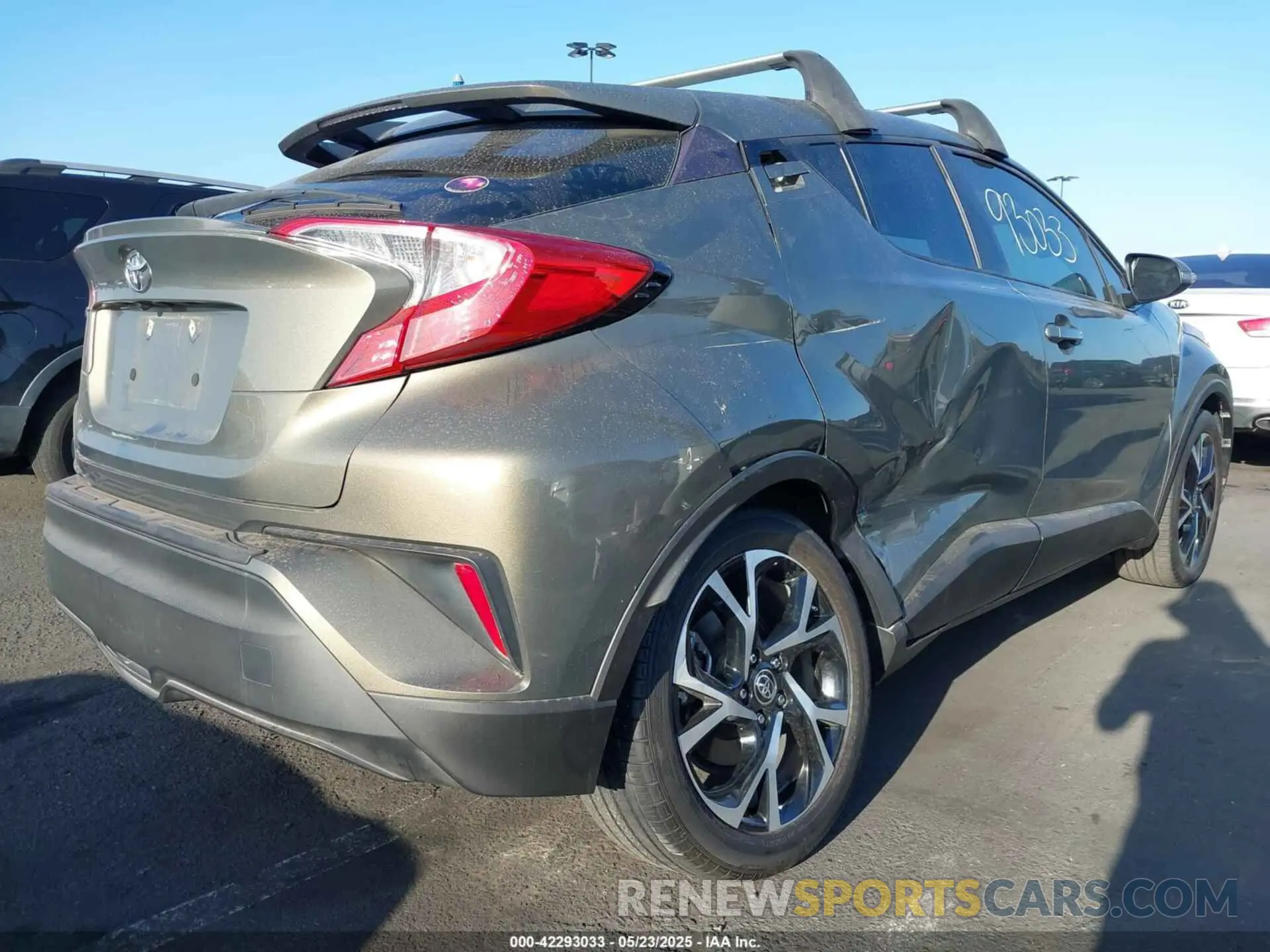 4 fotografías del automóvil dañado NMTKHMBX1MR133810 TOYOTA C-HR 2021