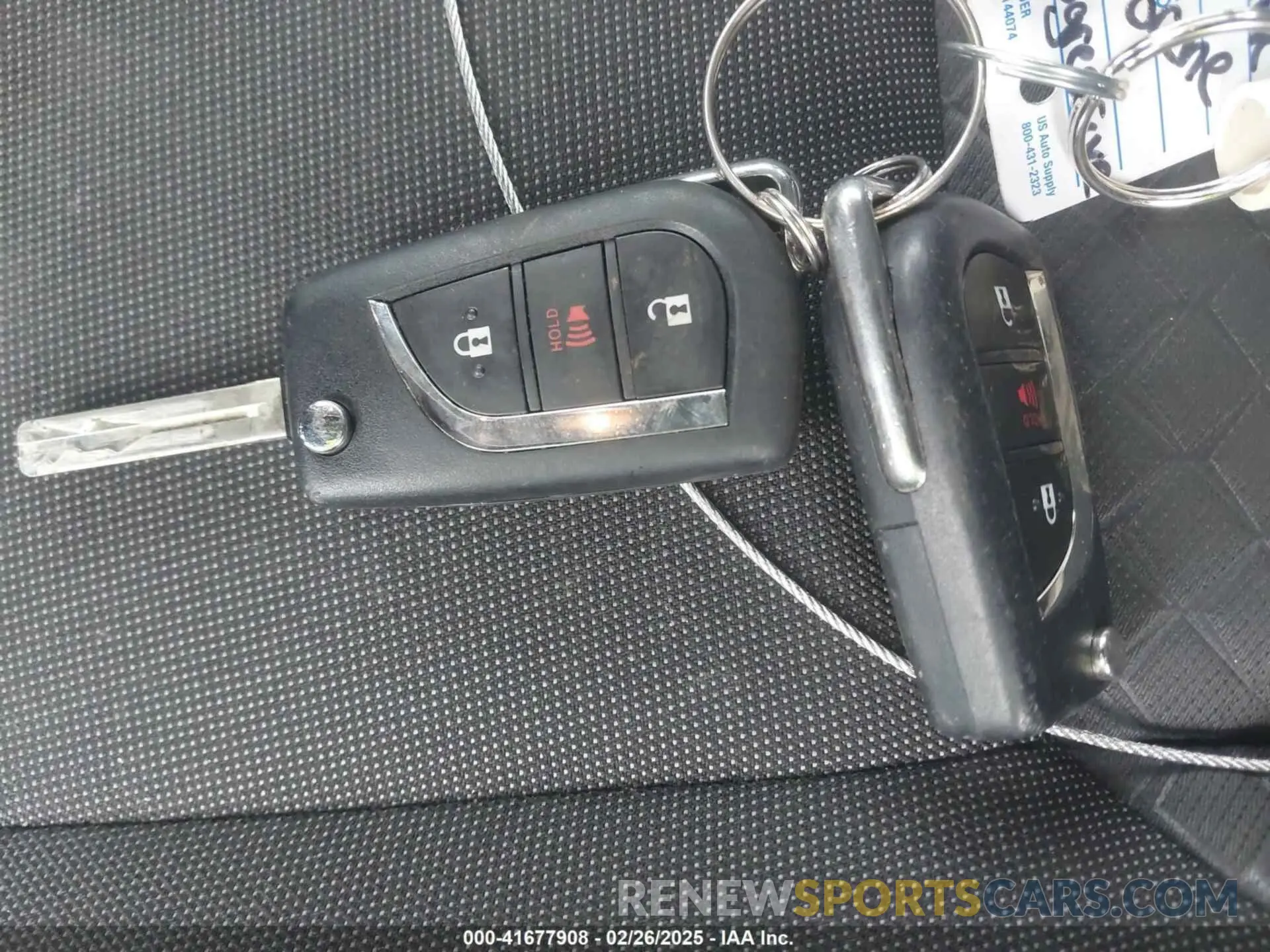 11 fotografías del automóvil dañado NMTKHMBX1MR134150 TOYOTA C-HR 2021