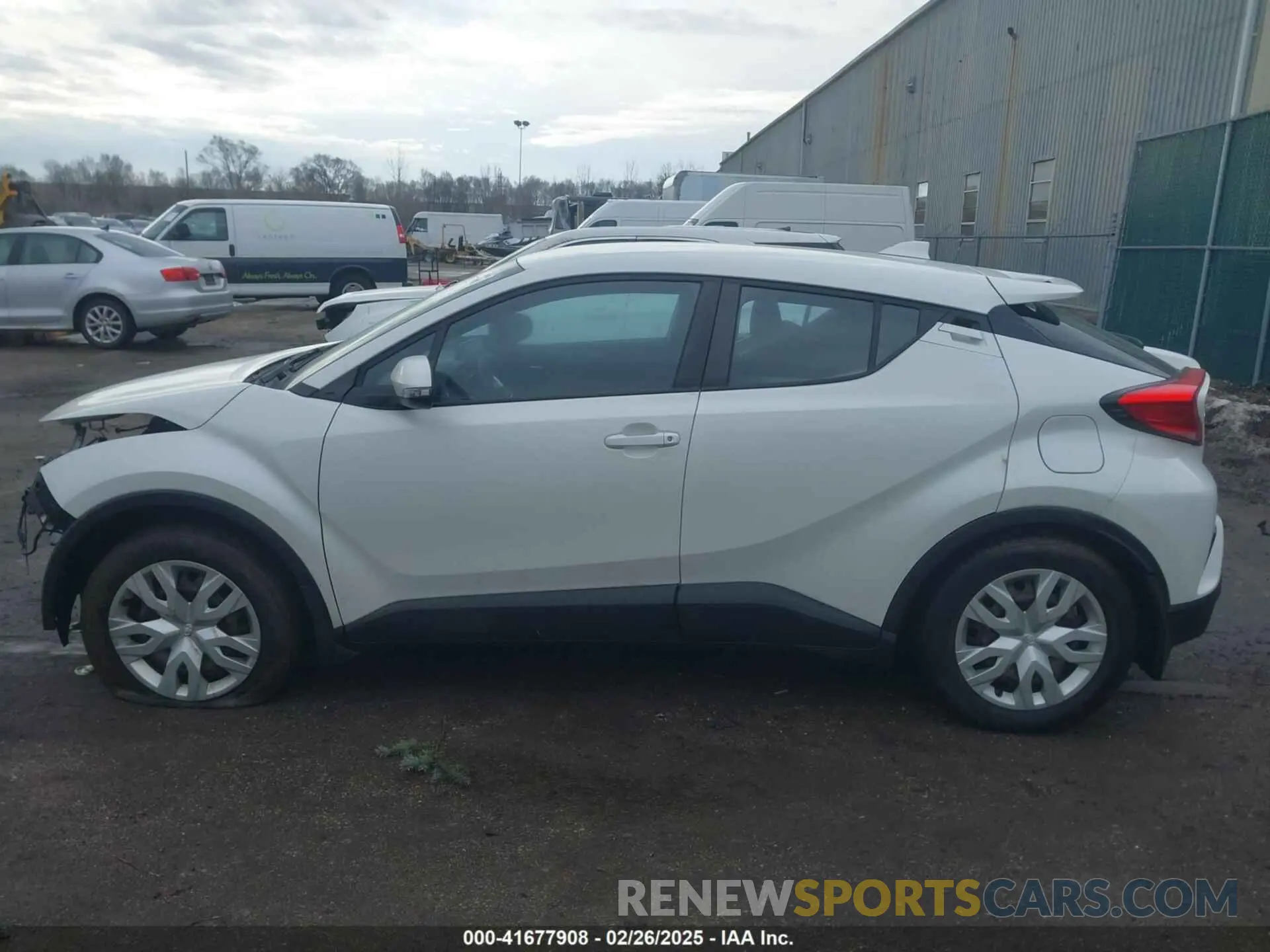 15 fotografías del automóvil dañado NMTKHMBX1MR134150 TOYOTA C-HR 2021