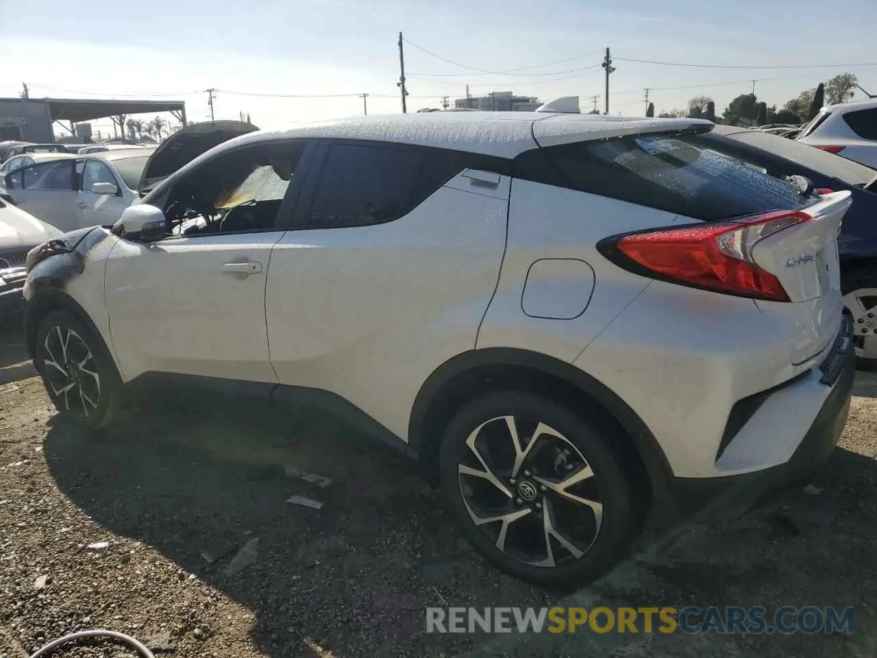 2 fotografías del automóvil dañado NMTKHMBX1MR140076 TOYOTA C-HR 2021