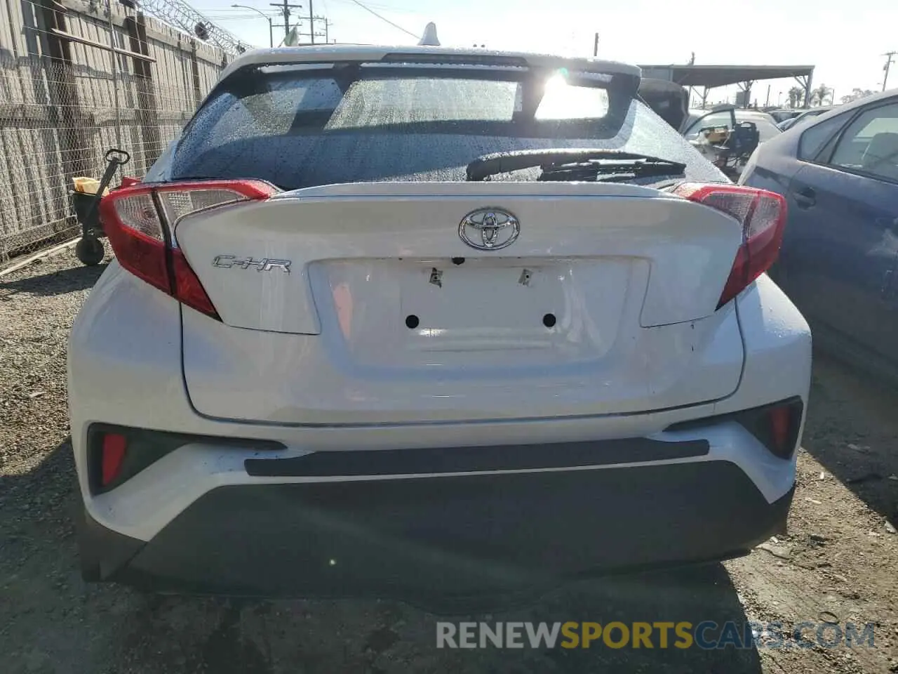 6 fotografías del automóvil dañado NMTKHMBX1MR140076 TOYOTA C-HR 2021