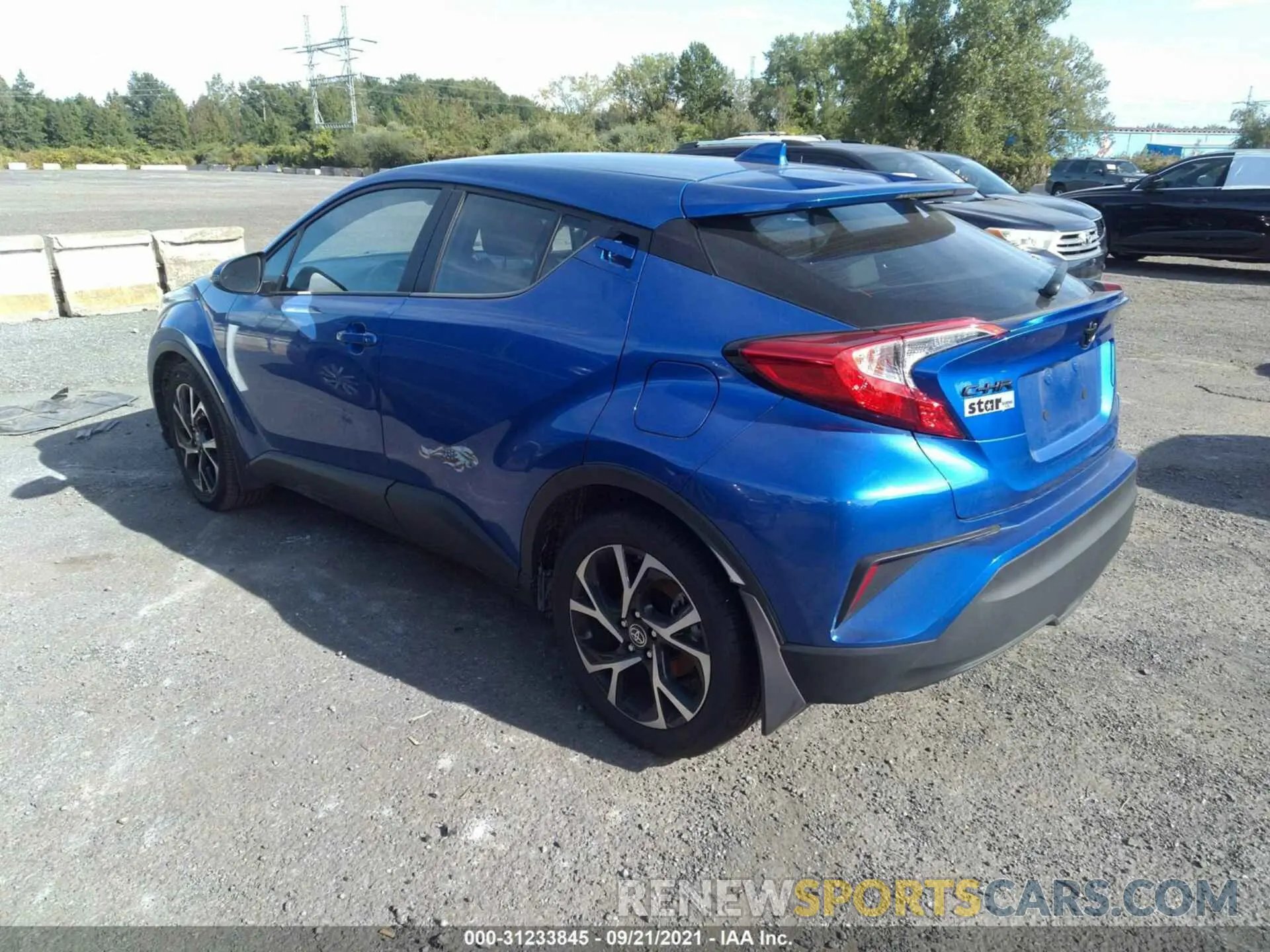 3 fotografías del automóvil dañado NMTKHMBX2MR122802 TOYOTA C-HR 2021