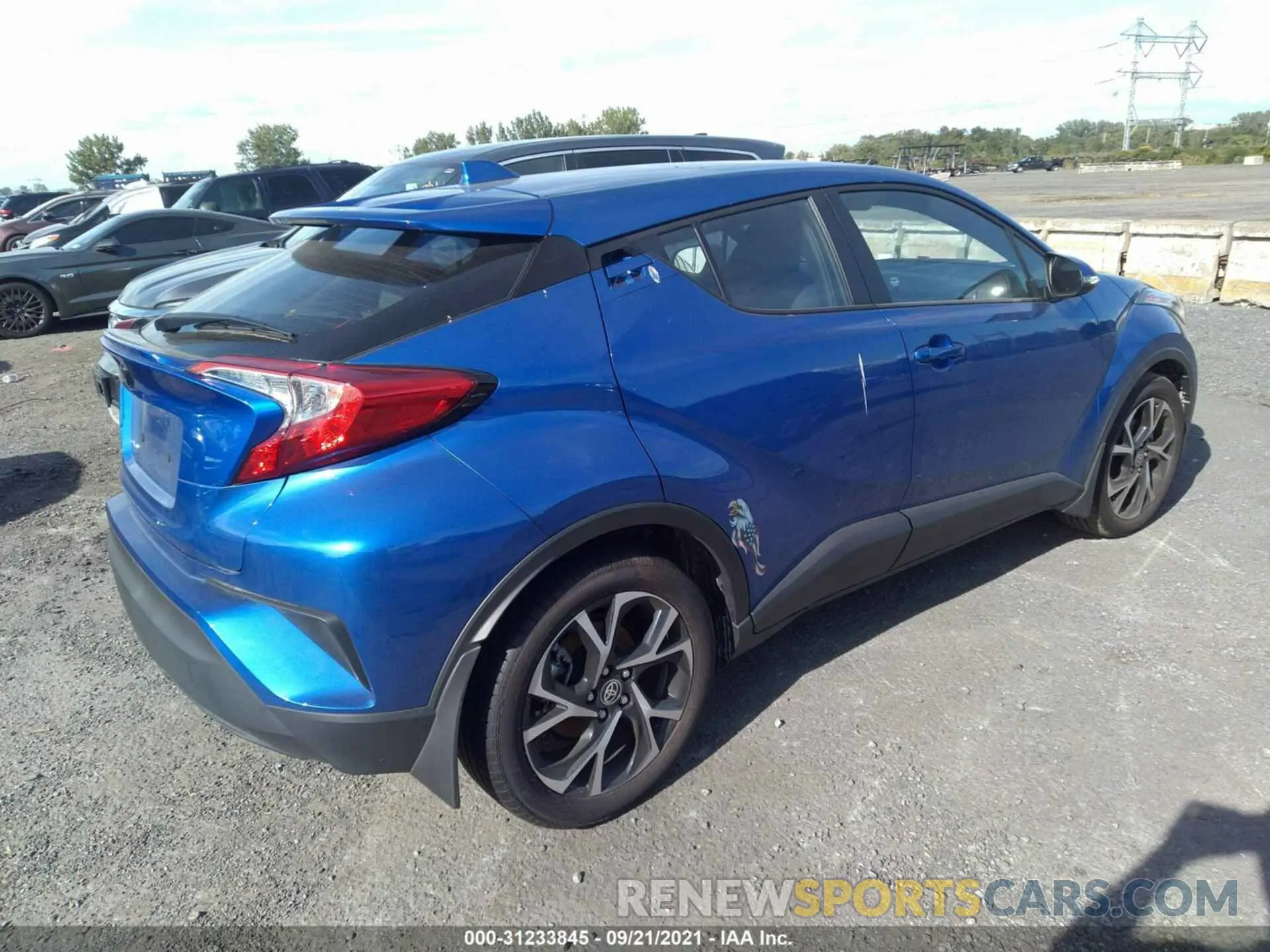 4 fotografías del automóvil dañado NMTKHMBX2MR122802 TOYOTA C-HR 2021