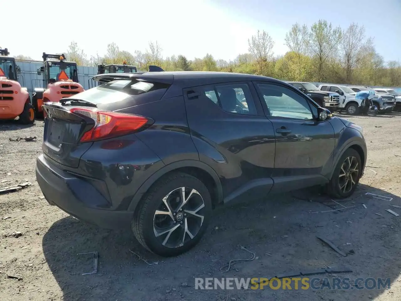 3 fotografías del automóvil dañado NMTKHMBX2MR133802 TOYOTA C-HR 2021