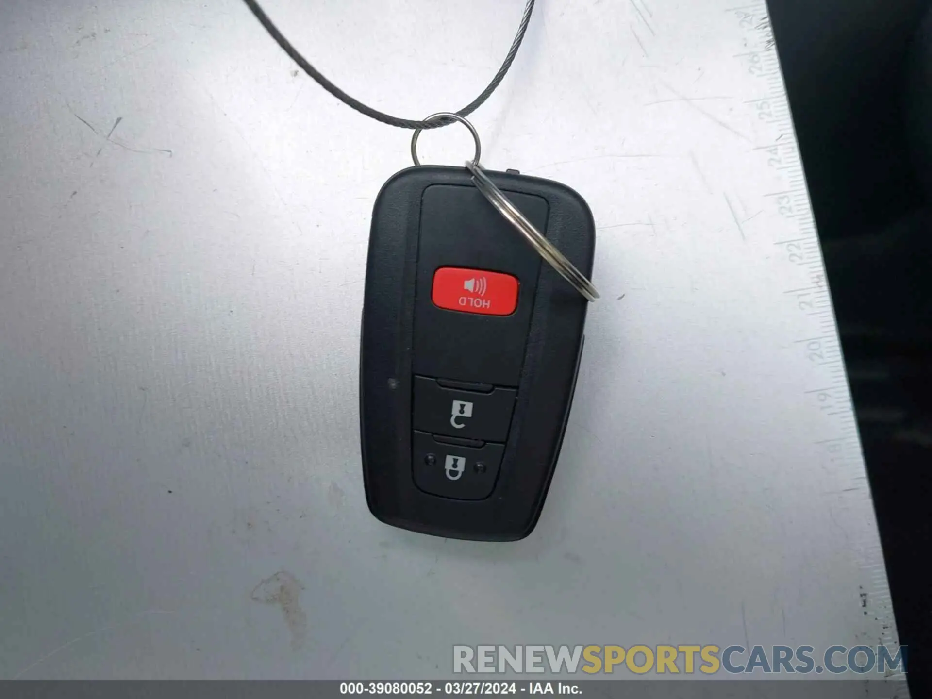 11 fotografías del automóvil dañado NMTKHMBX2MR135341 TOYOTA C-HR 2021