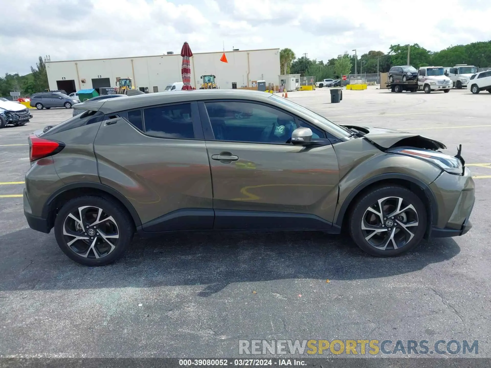 13 fotografías del automóvil dañado NMTKHMBX2MR135341 TOYOTA C-HR 2021