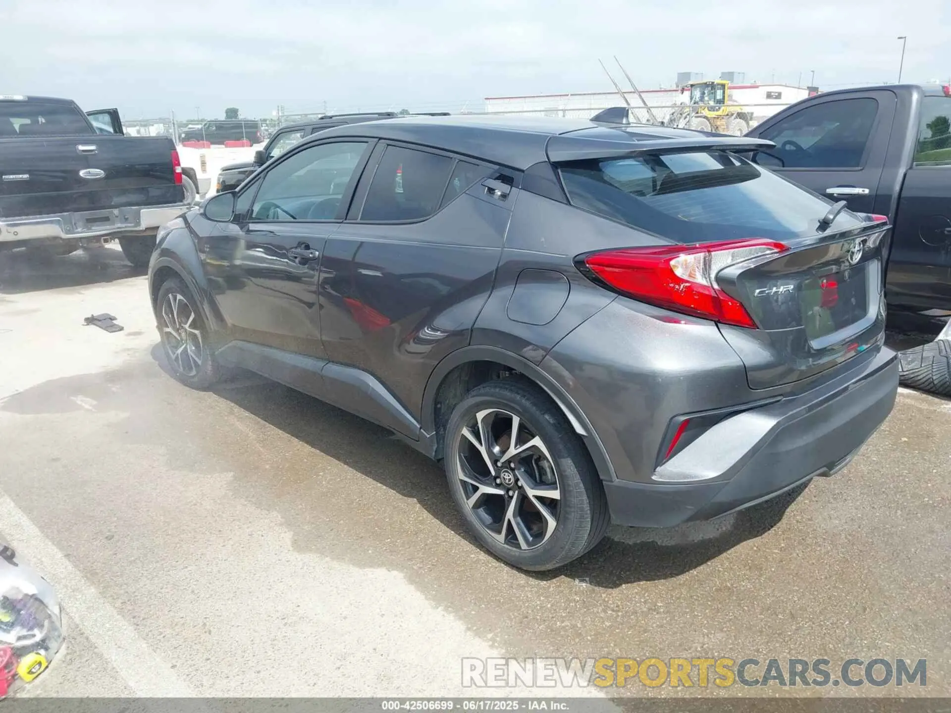 3 fotografías del automóvil dañado NMTKHMBX2MR139597 TOYOTA C-HR 2021