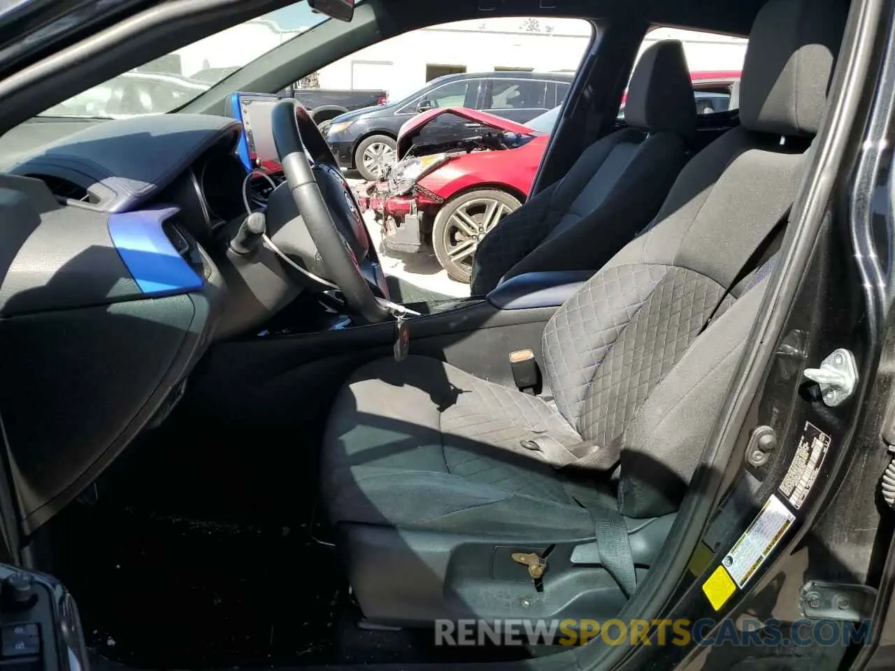 7 fotografías del automóvil dañado NMTKHMBX3MR122565 TOYOTA C-HR 2021