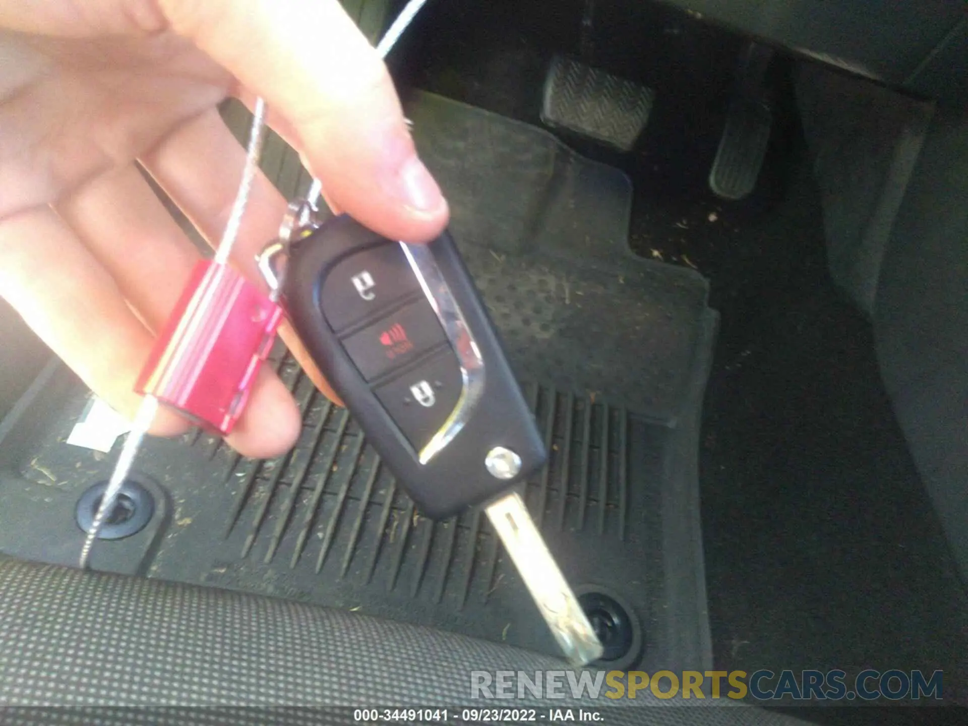 11 fotografías del automóvil dañado NMTKHMBX3MR128351 TOYOTA C-HR 2021