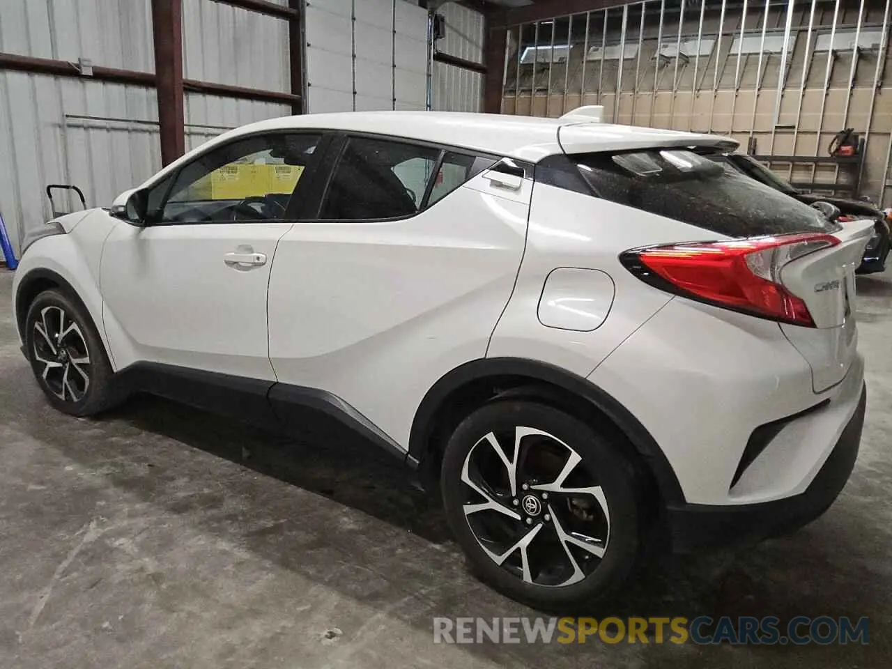 2 fotografías del automóvil dañado NMTKHMBX3MR134795 TOYOTA C-HR 2021