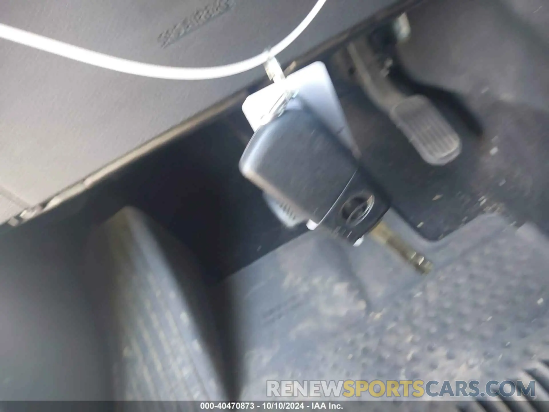 11 fotografías del automóvil dañado NMTKHMBX3MR135946 TOYOTA C-HR 2021