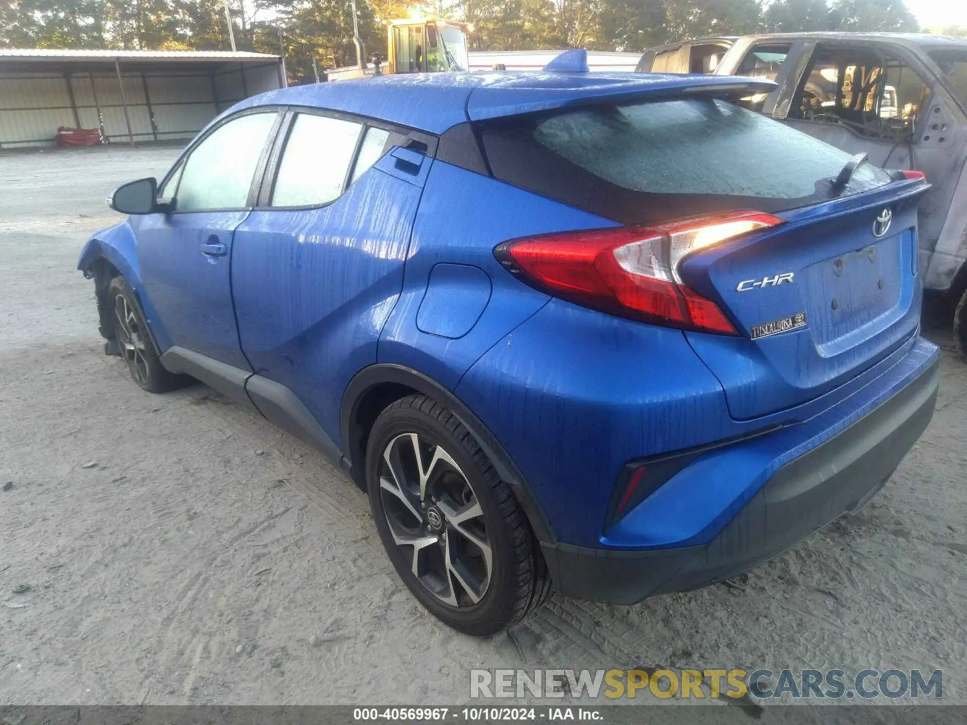 3 fotografías del automóvil dañado NMTKHMBX4MR119691 TOYOTA C-HR 2021