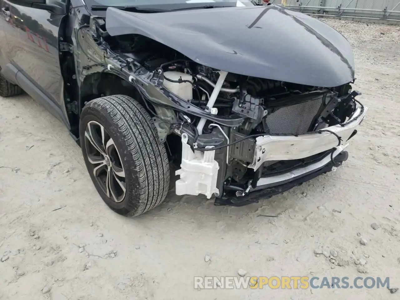 9 fotografías del automóvil dañado NMTKHMBX4MR120016 TOYOTA C-HR 2021