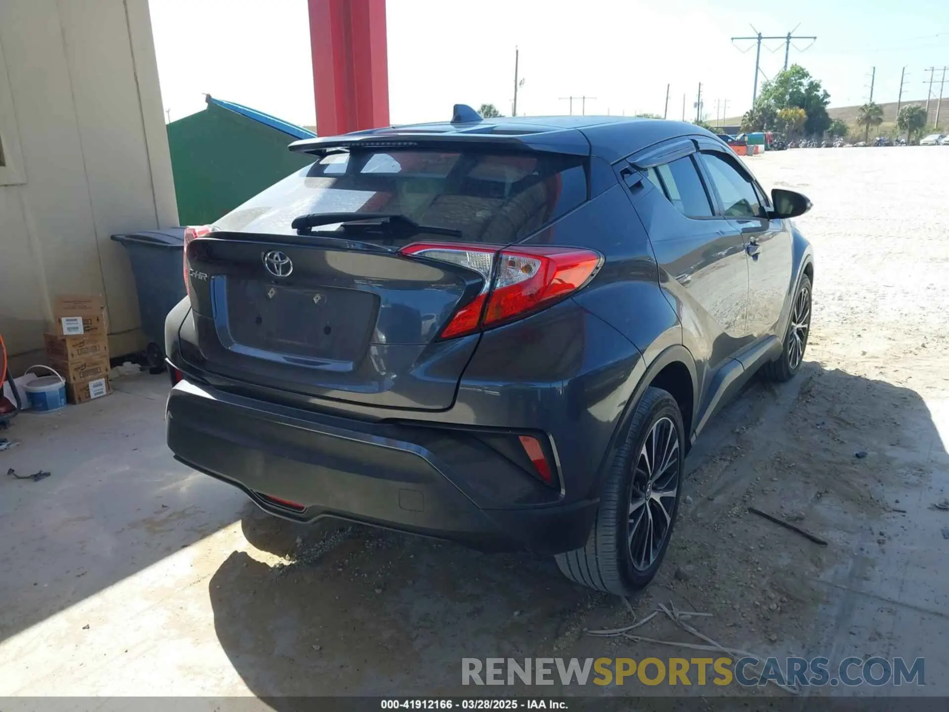 4 fotografías del automóvil dañado NMTKHMBX4MR120064 TOYOTA C-HR 2021