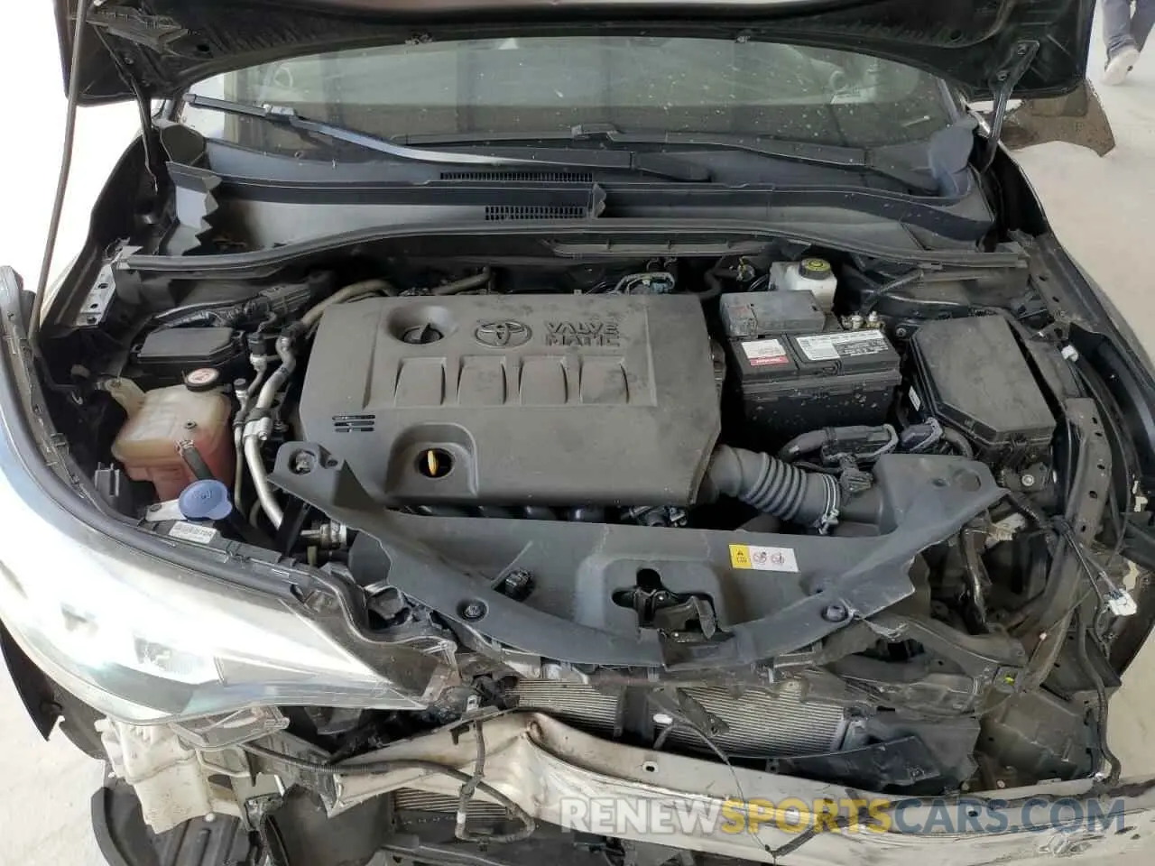 12 fotografías del automóvil dañado NMTKHMBX4MR127399 TOYOTA C-HR 2021